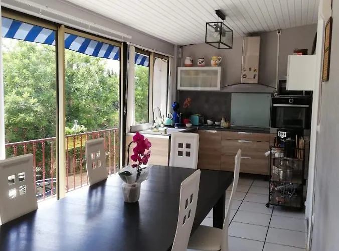 Atmosphere 3* Poilhes