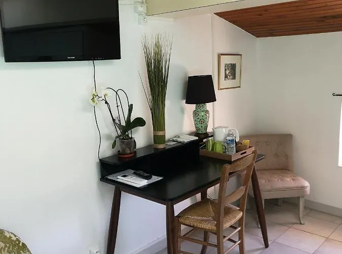 Bed & Breakfast Atmosphere Poilhes